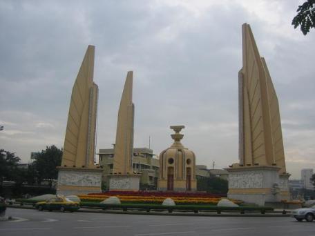 Thailand’s Democracy Monument, 02 December 2005